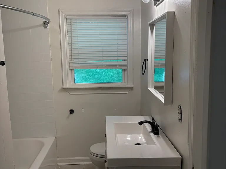1236 Shore Dr SW — Photo 12