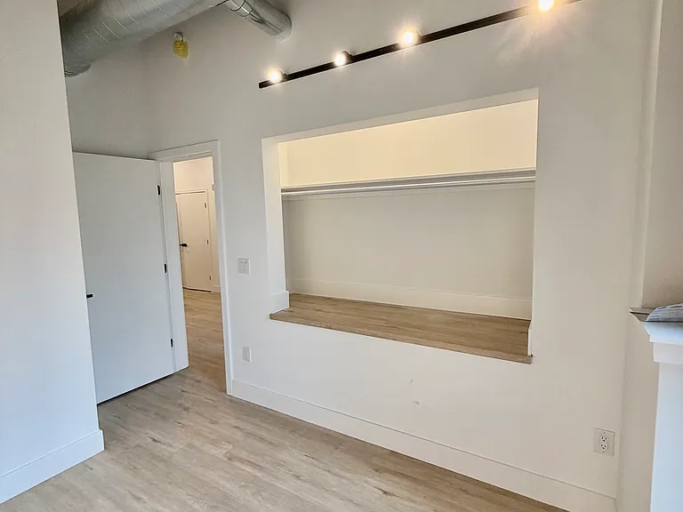 1629-37 S 28th St #25 — Photo 10