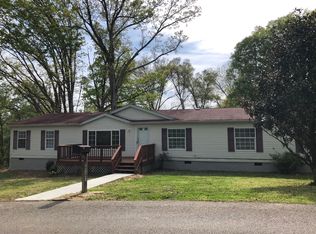 2541 Morton Rd, Lenoir City, TN 37772
