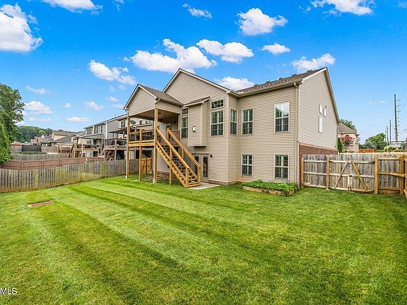 4th image of 1104 Westland Gardens Blvd