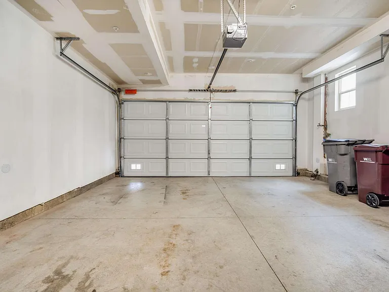 6192 Old Quarry Loop — Photo 32