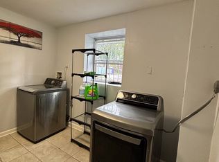 288 S 19th St FLOOR 2, Newark, NJ 07103