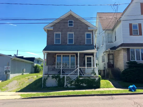 18 Hillside St, Wilkes Barre, PA 18702