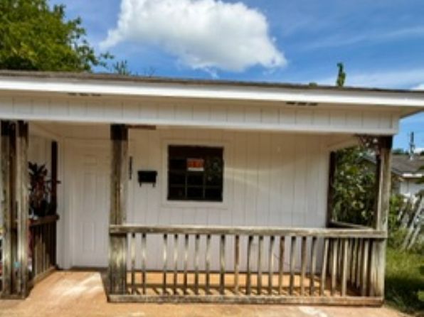 804 W Travis St #1