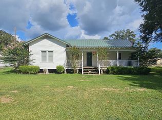 504 N Kinney Ave, Iowa, LA 70647