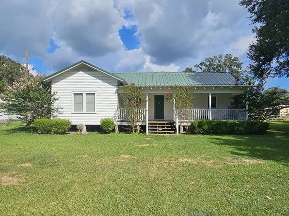 504 N Kinney Ave, Iowa, LA 70647