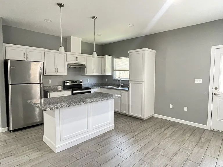 3416 Sahara Dr #3 — Photo 11