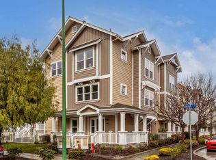 1921 Newbury Dr, Mountain View, CA 94043