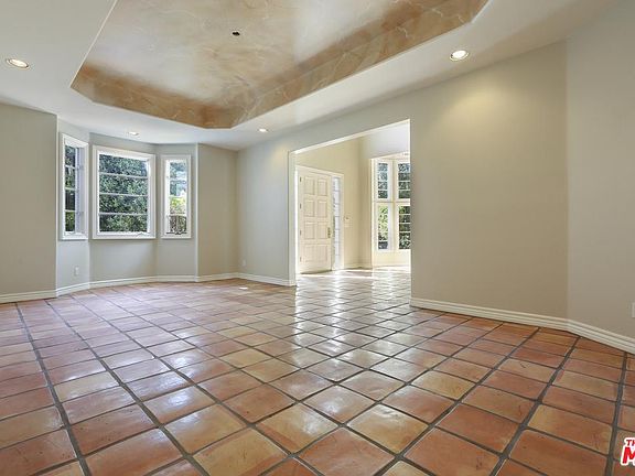 4th image of 10234 Candleberry Ln