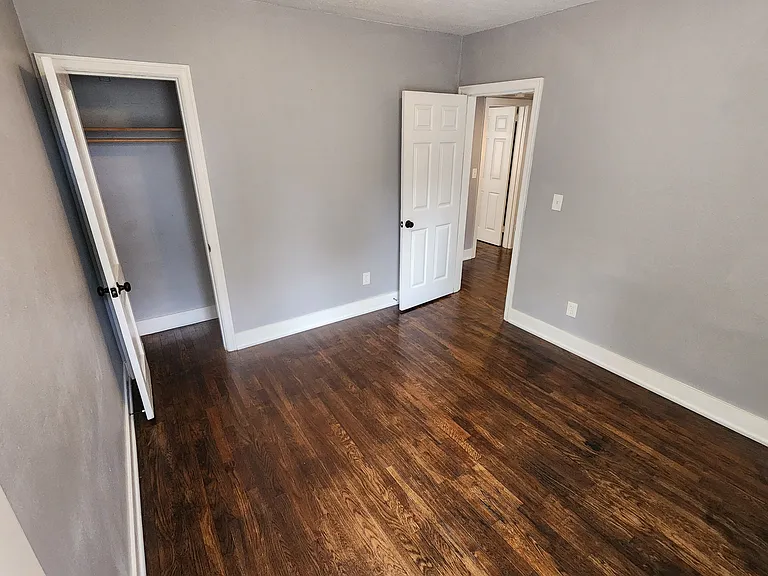 1316 Dexter Ave — Photo 13