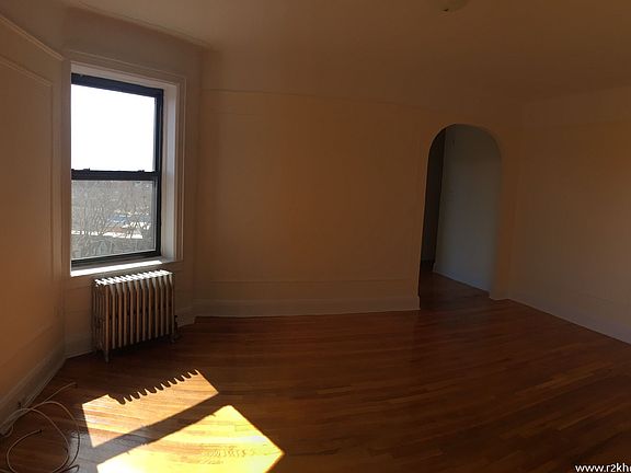 2nd image of 3706 69th St APT 6E
