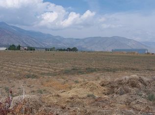 619 Day Ln, Wellington, NV 89444