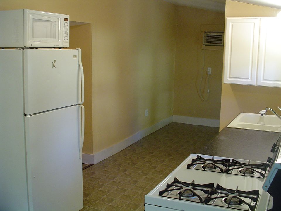 kitchen/living