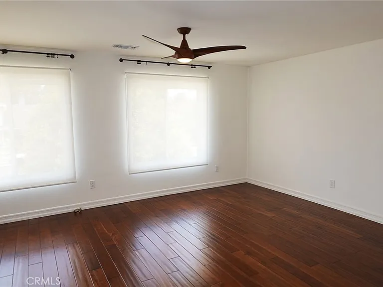 6232 Hesperia Ave — Photo 26