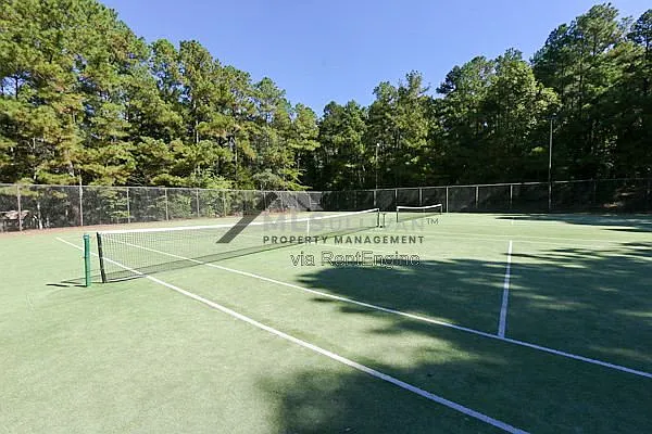 4101 Five Oaks Dr #26 — Photo 32