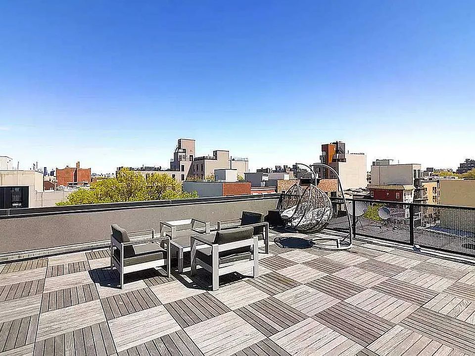 1st image of 568 Lafayette Ave #3B