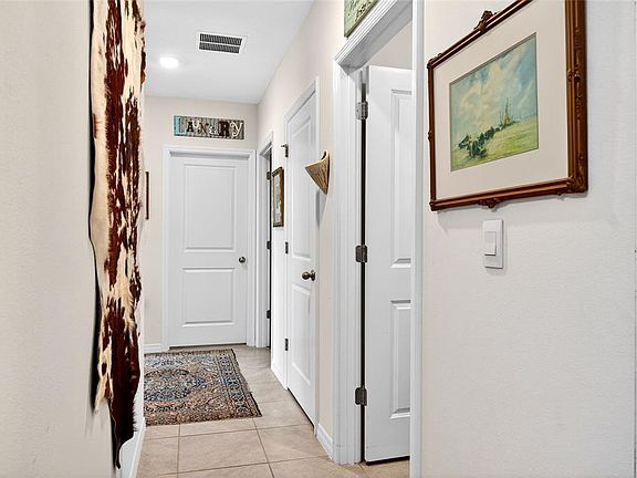 4th image of 508 Hickory Course Loop