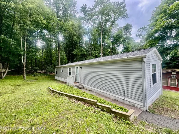 185 Bartion Ct #4, Bartonsville, PA 18321