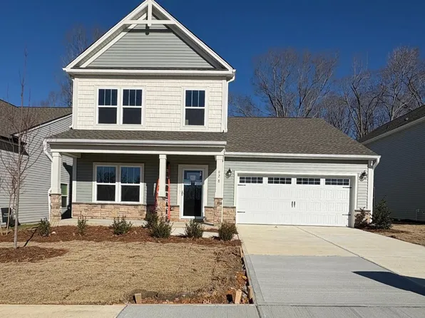 628 Bent Willow Dr, Clayton, NC 27527