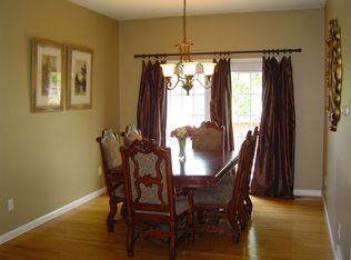 102 Elizabeth Hts, Hurricane, WV 25526