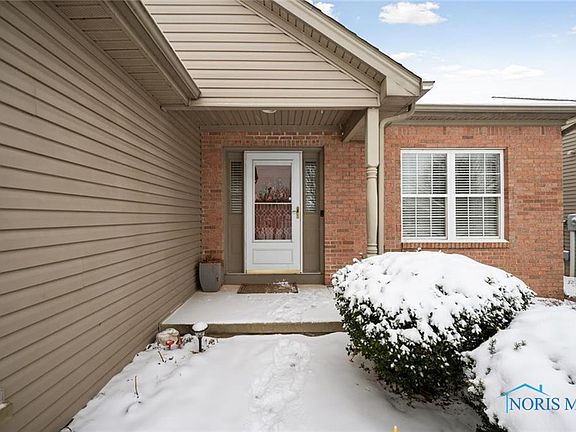 3rd image of 4816 Port Dr