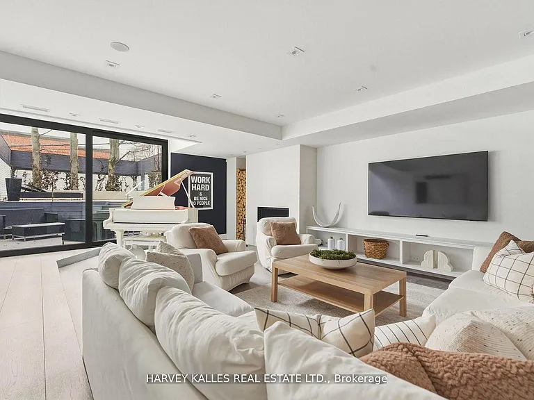 41 Berryman St — Photo 40