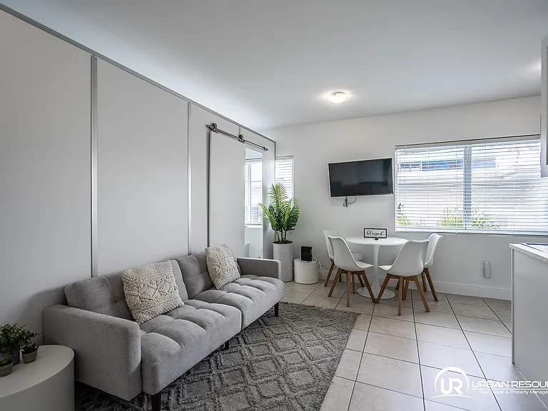 6971 Carlyle Ave #207 — Photo 6