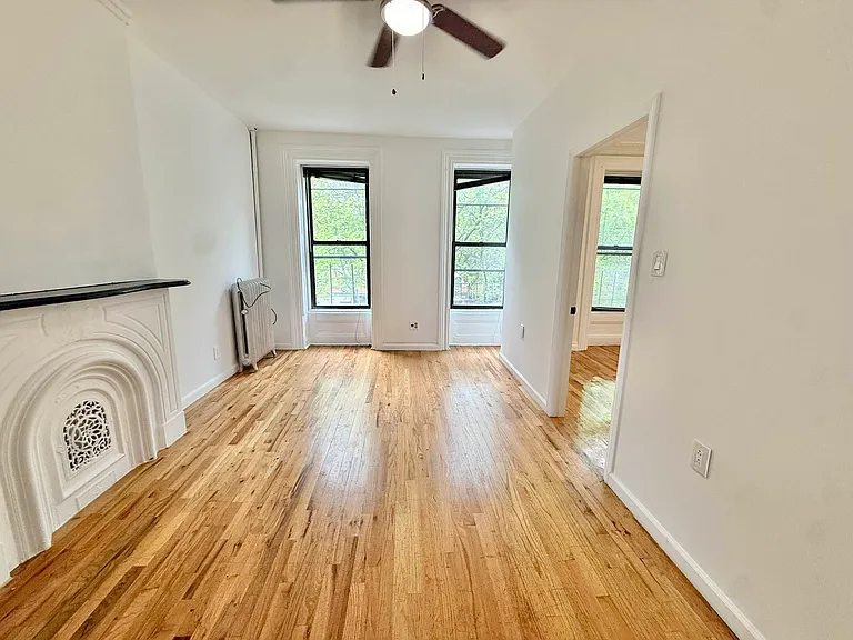 442 Gates Ave #4F — Photo 6