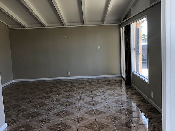 4th image of 28134 Ormond Ave