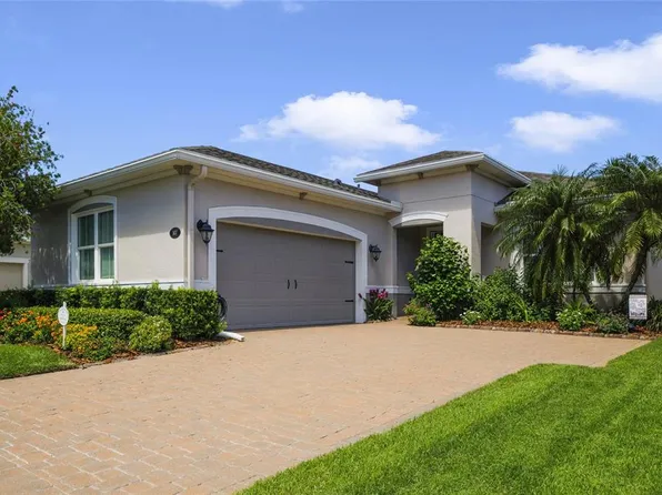 1637 Victoria Gardens Dr, Deland, FL 32724