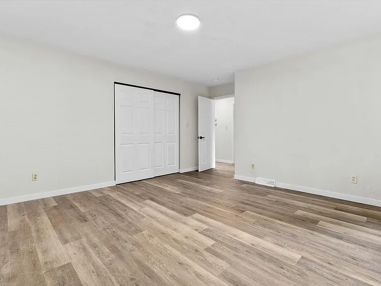 1102 Apache Dr — Photo 13