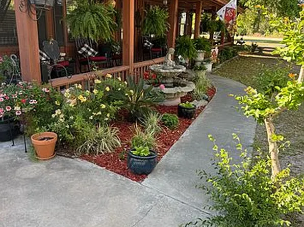 2683 Mose Thrift Rd, Waycross, GA 31503