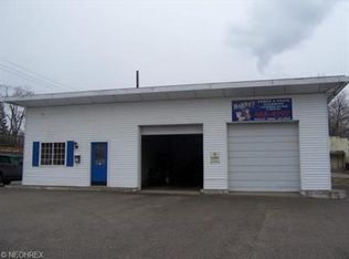 303 E Main St, Geneva, OH