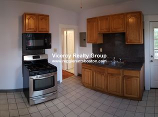 35 Wilcock St APT 3F, Dorchester Center, MA 02124