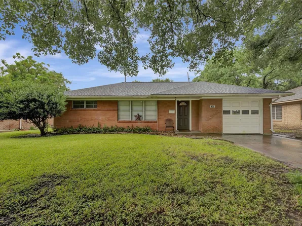 930 Creager St, Houston, TX 77034
