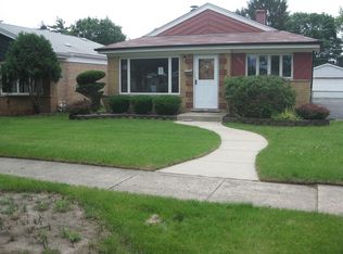 5511 W 90th St, Oak Lawn, IL 60453