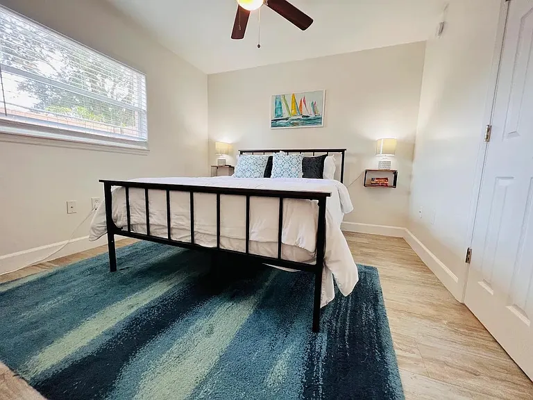 204 Adams Ave #1 — Photo 6