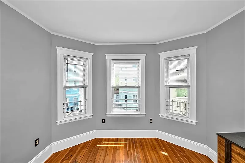 46 Corona St — Photo 4