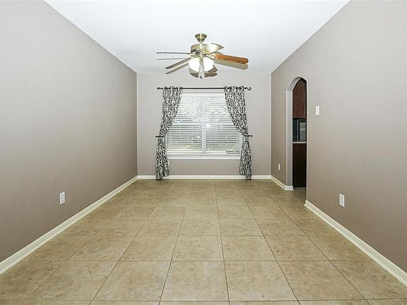 5th image of 14758 Country Rose Ln