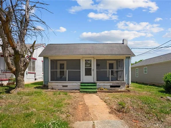148 Foster St, Mocksville, NC 27028