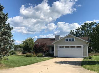 6022 Pottawatomie Ridge Dr, Hamilton, MI 49419