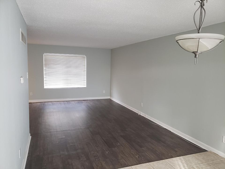 1st image of 1030 Lacouer Dr