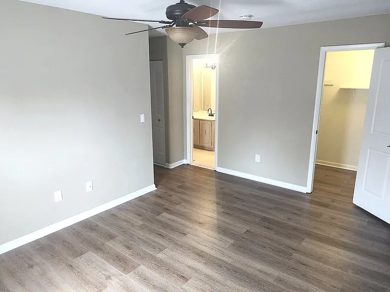 55 Peddlars Dr #55 — Photo 6