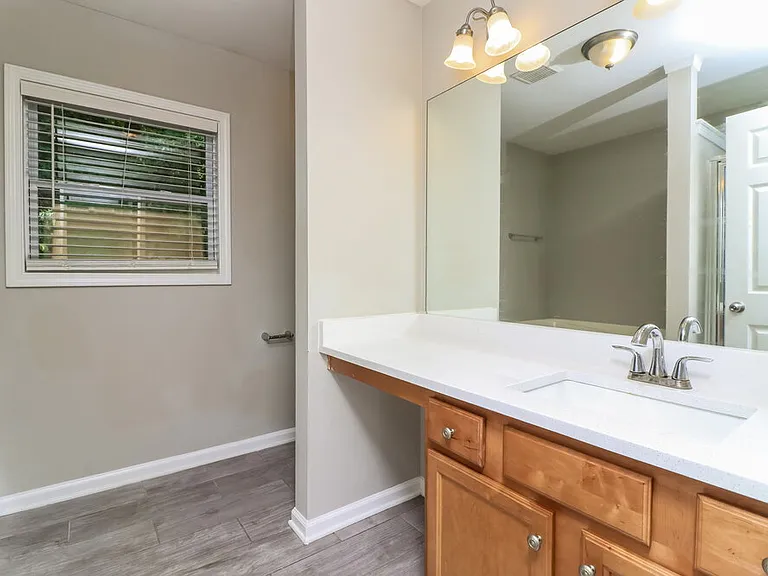 3643 Uppark Dr — Photo 15