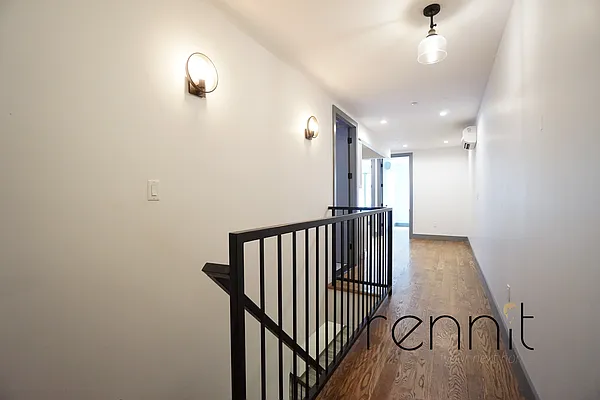 Rented by Rennit Inc. | media 24