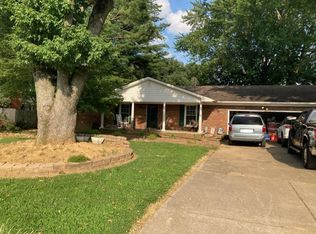 4654 Boxwood Dr, Owensboro, KY 42303