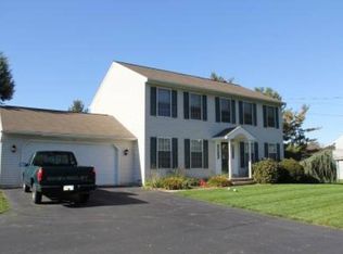 510 Hillcrest Dr, Perkasie, PA 18944
