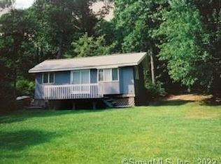 16 Guile Rd, Guilford, CT 06437