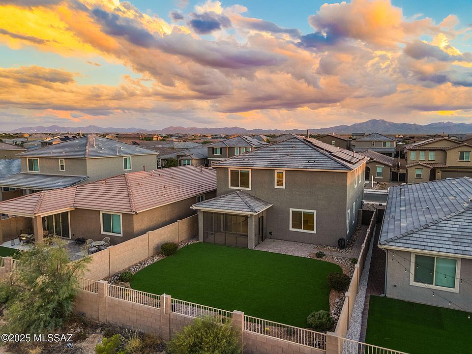1st image of 12100 E Ryscott Cir
