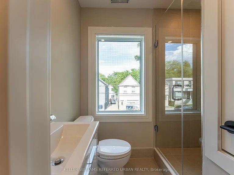 352 Jones Ave #3 — Photo 8